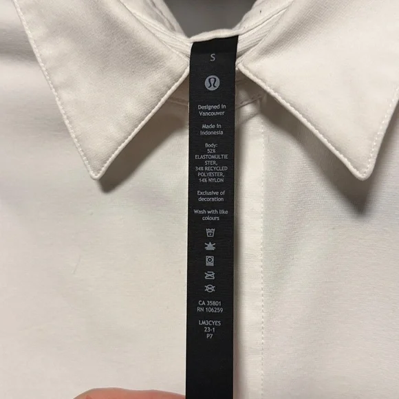 Lululemon Athletica white Dress Shirt size small - Picture 2 of 5